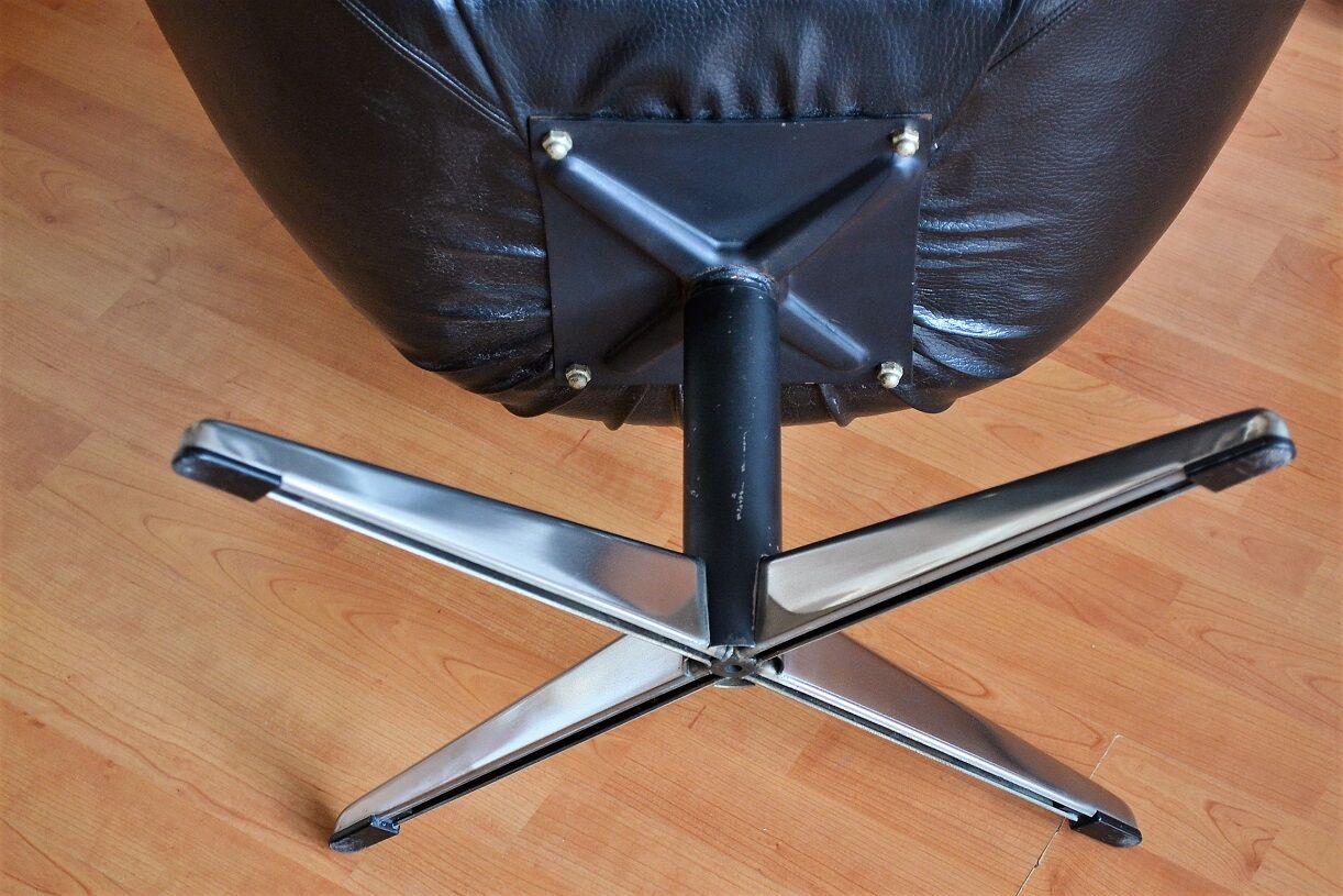 Pivoting armchair 60s 70s