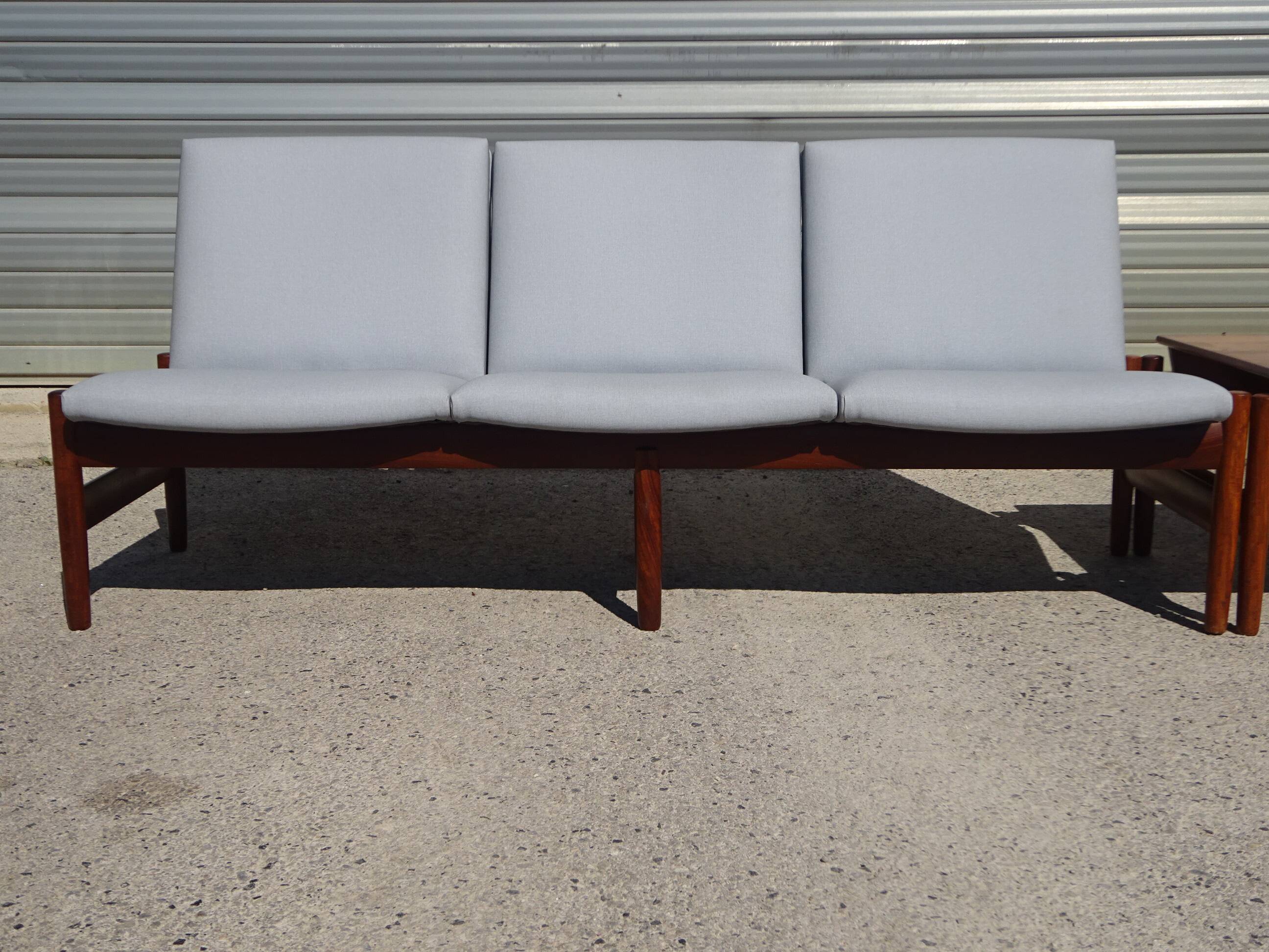 Karl Sørlie & Sønner 3-seater modular bench and coffee table