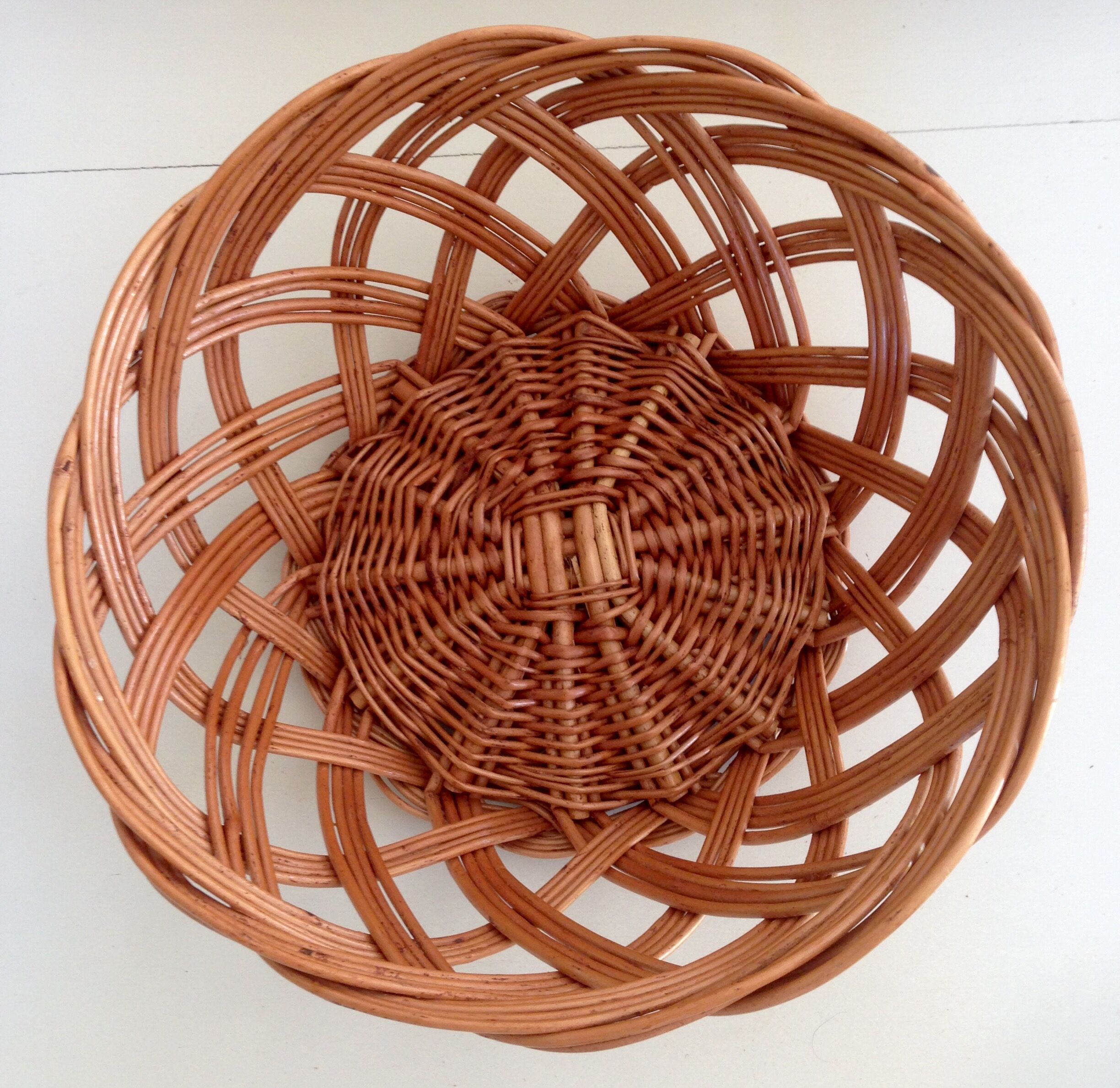 Paire de corbeilles en osier tressé type panière