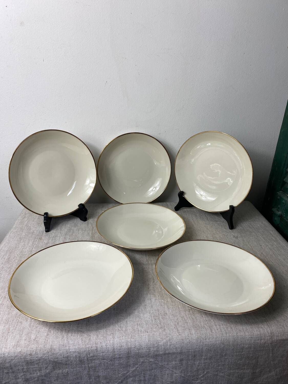 Six Bavaria porcelain soup plates