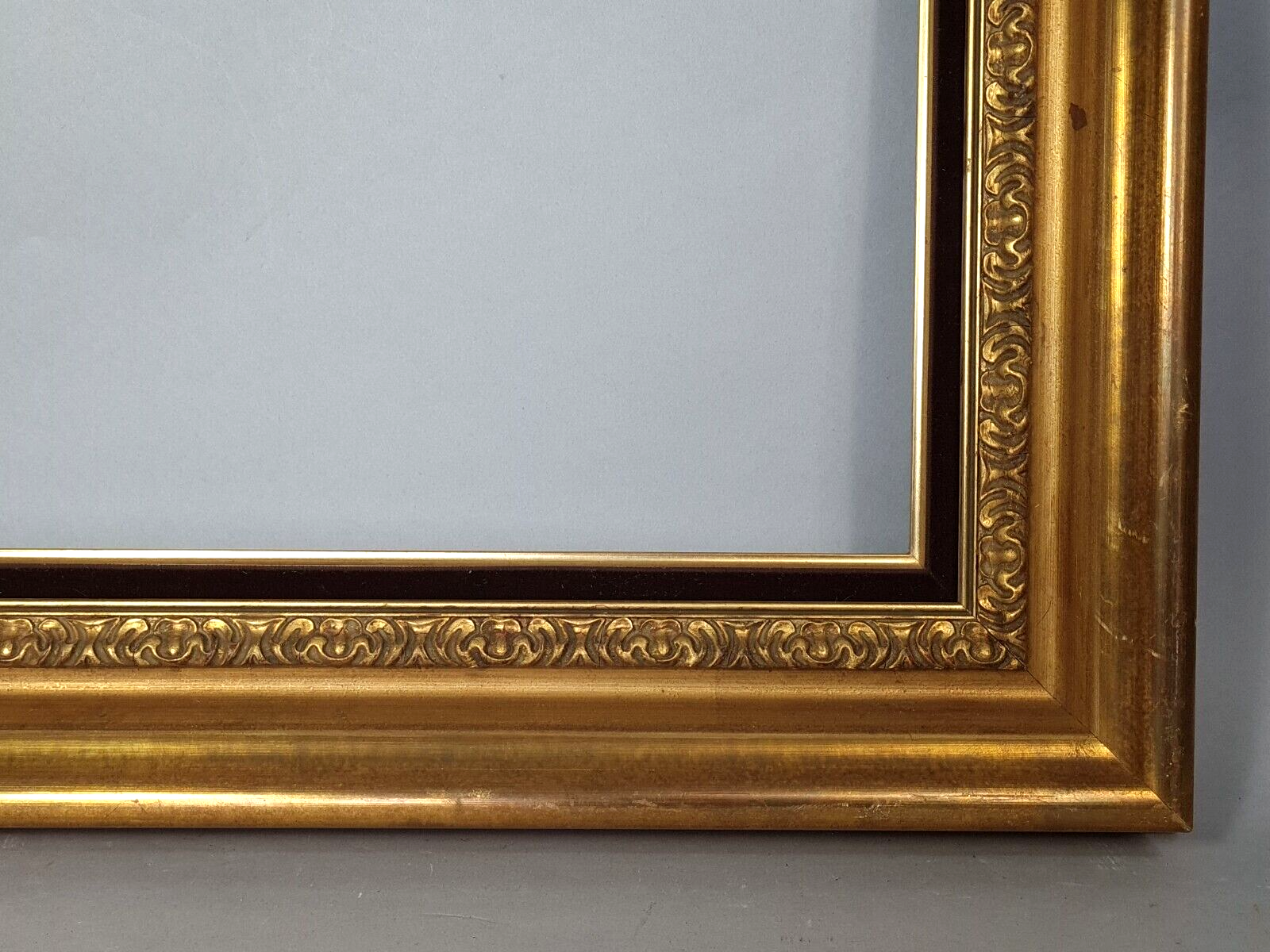 Frame hollow edges wood gilded stucco gold leaf foliage 41x33 or 45x37 cm SB187