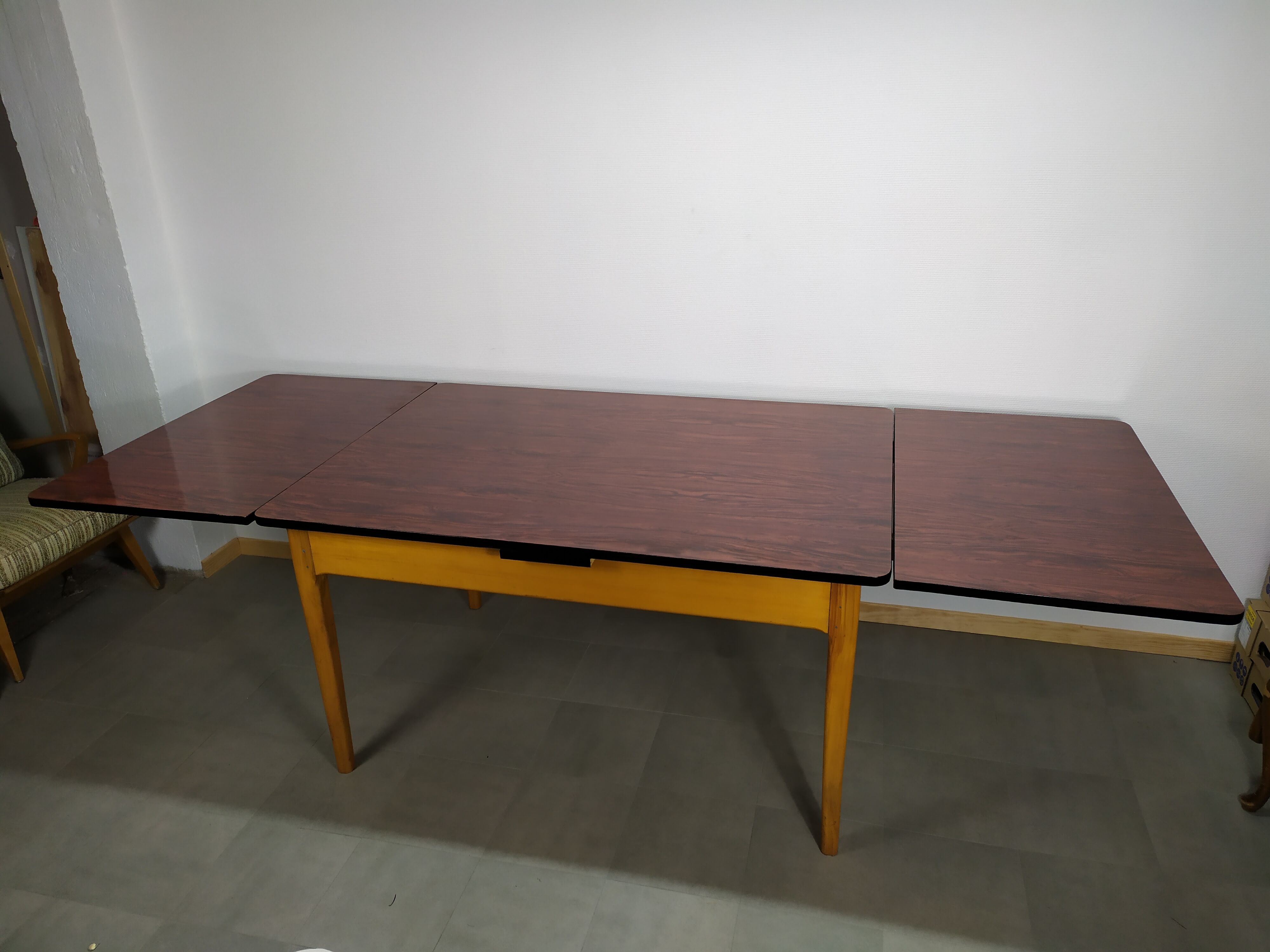 Rare Dining Table Farm Wood and formica Extendable for 10 people year 50 60