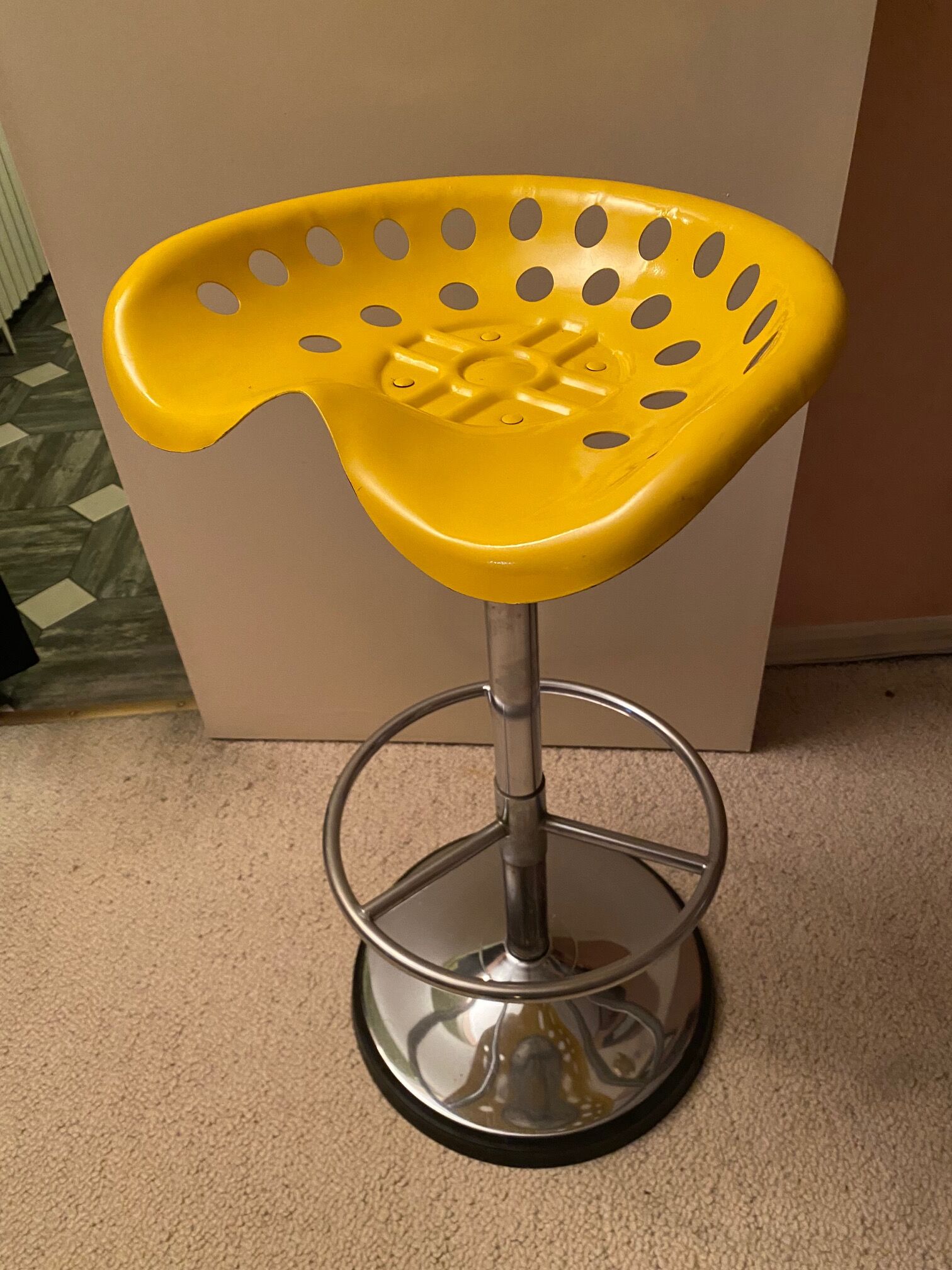 Telescopic bar taboo mirima