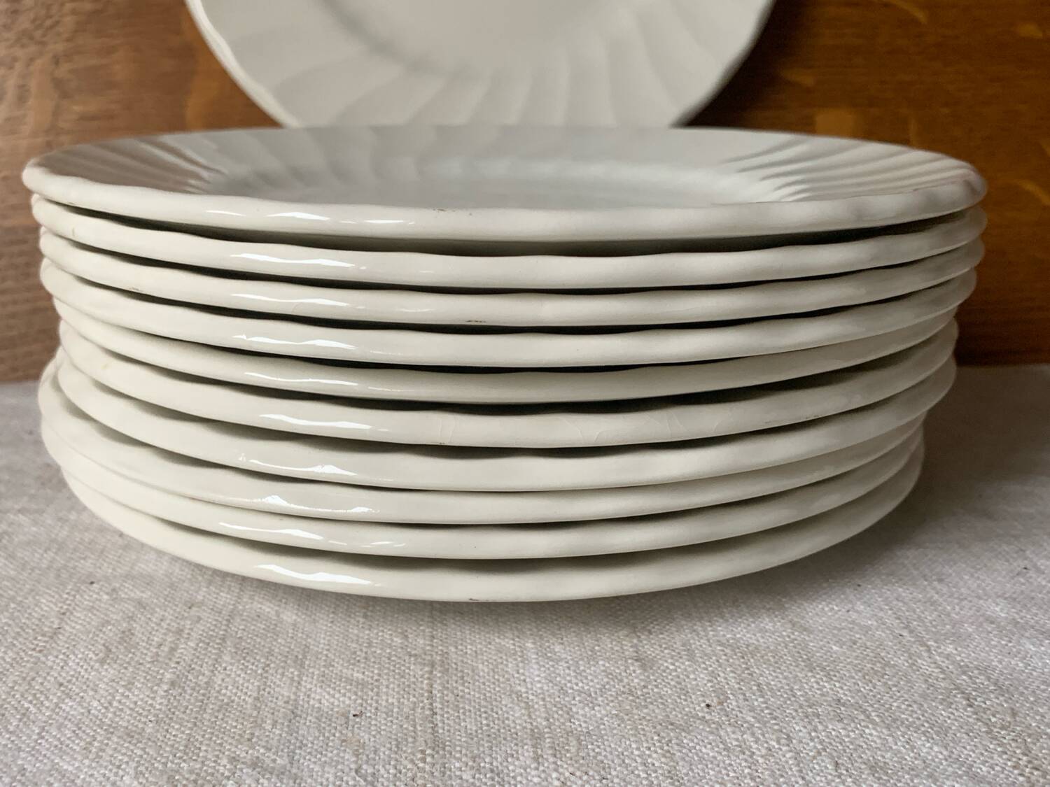 11 Myott Meakin ivory dessert plates