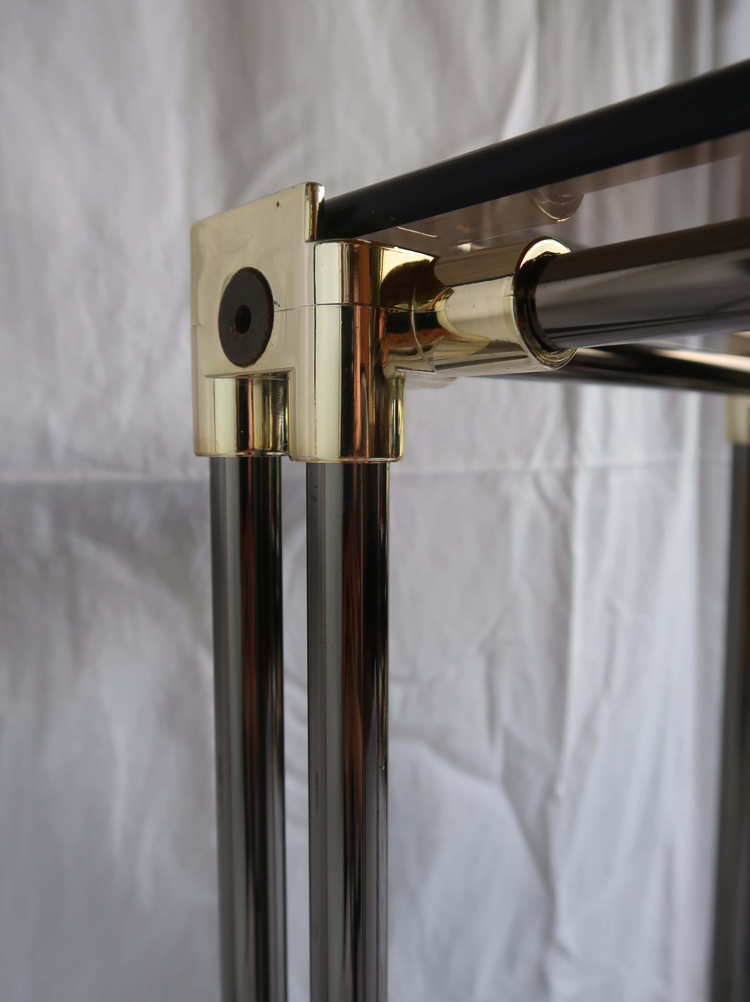 Column side table