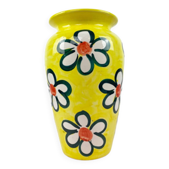 Large vase decorated with flowers