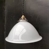 Opaline suspension