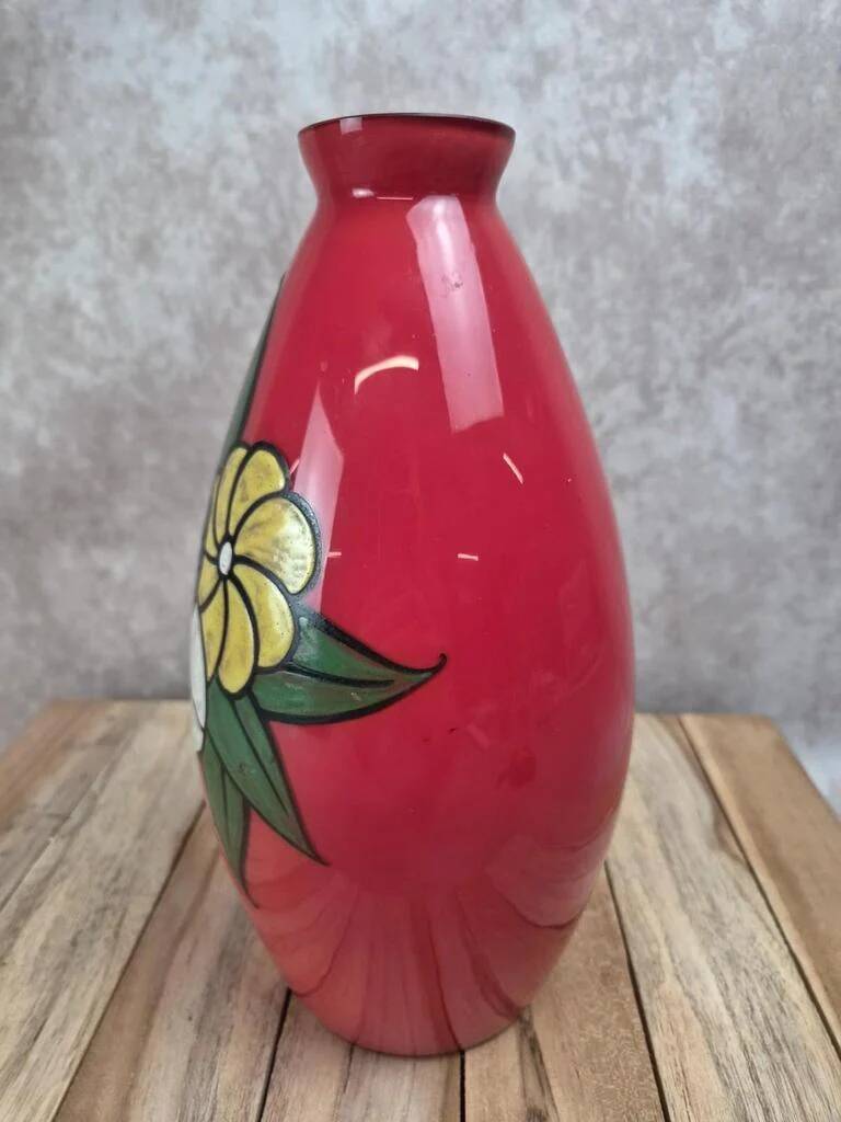 Vintage red glass vase – hand-painted floral decoration – signed Ar