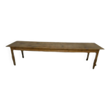 Farm table