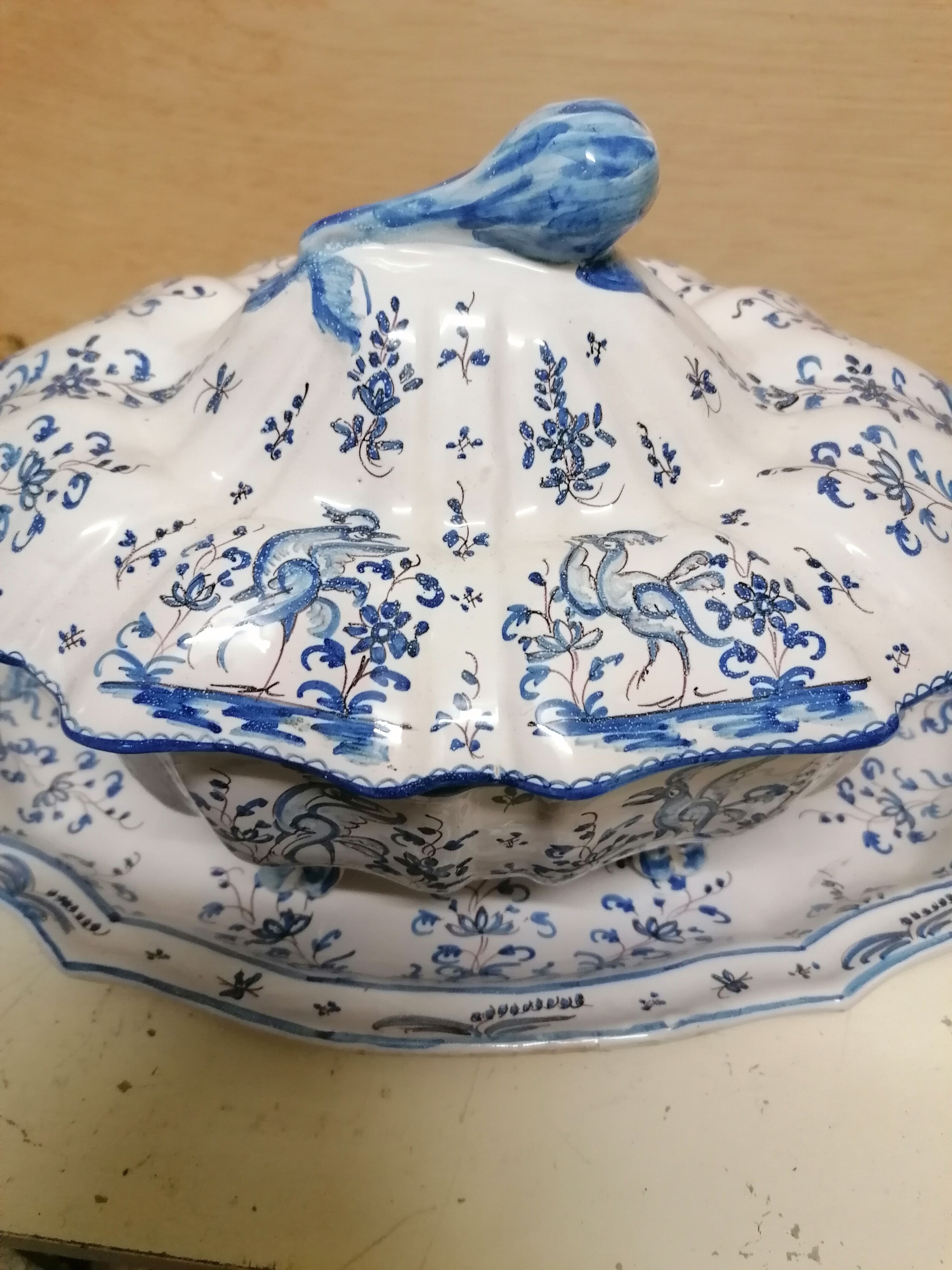 Dish and soup decor Moustier