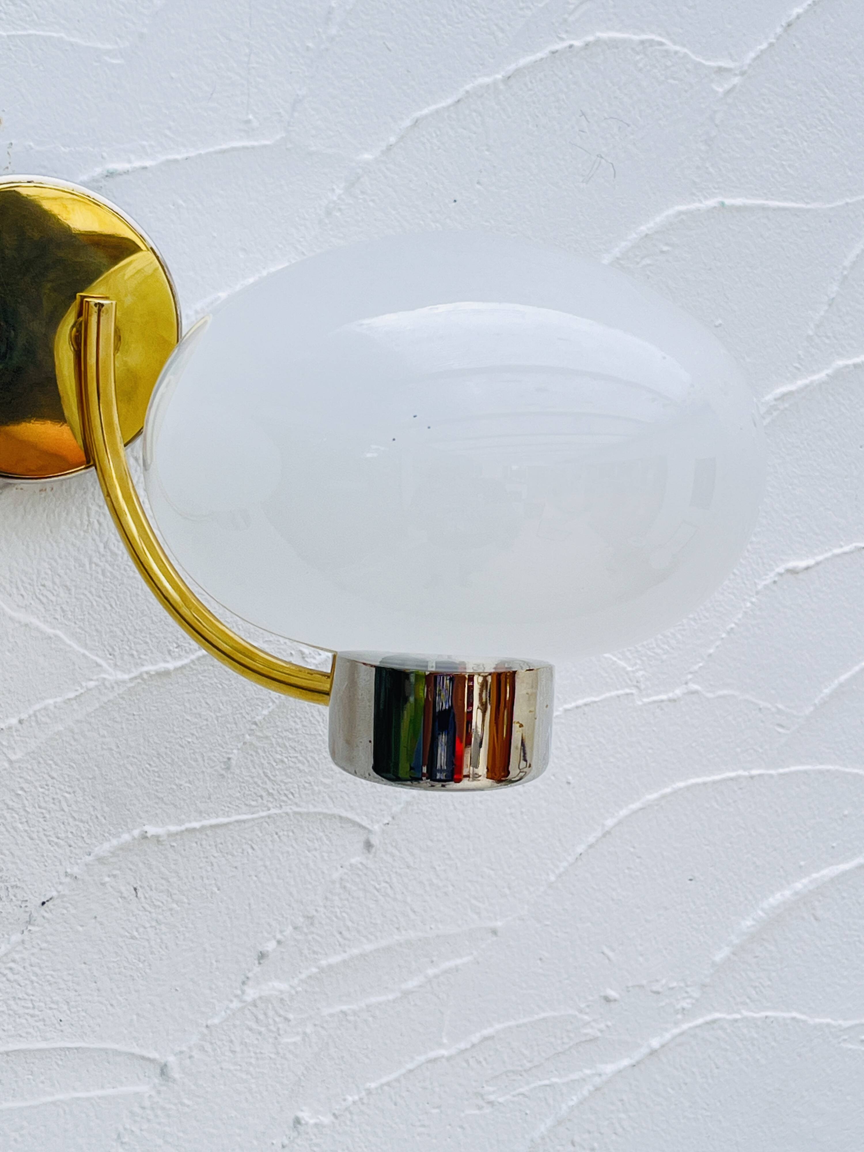 Double opaline brass wall light