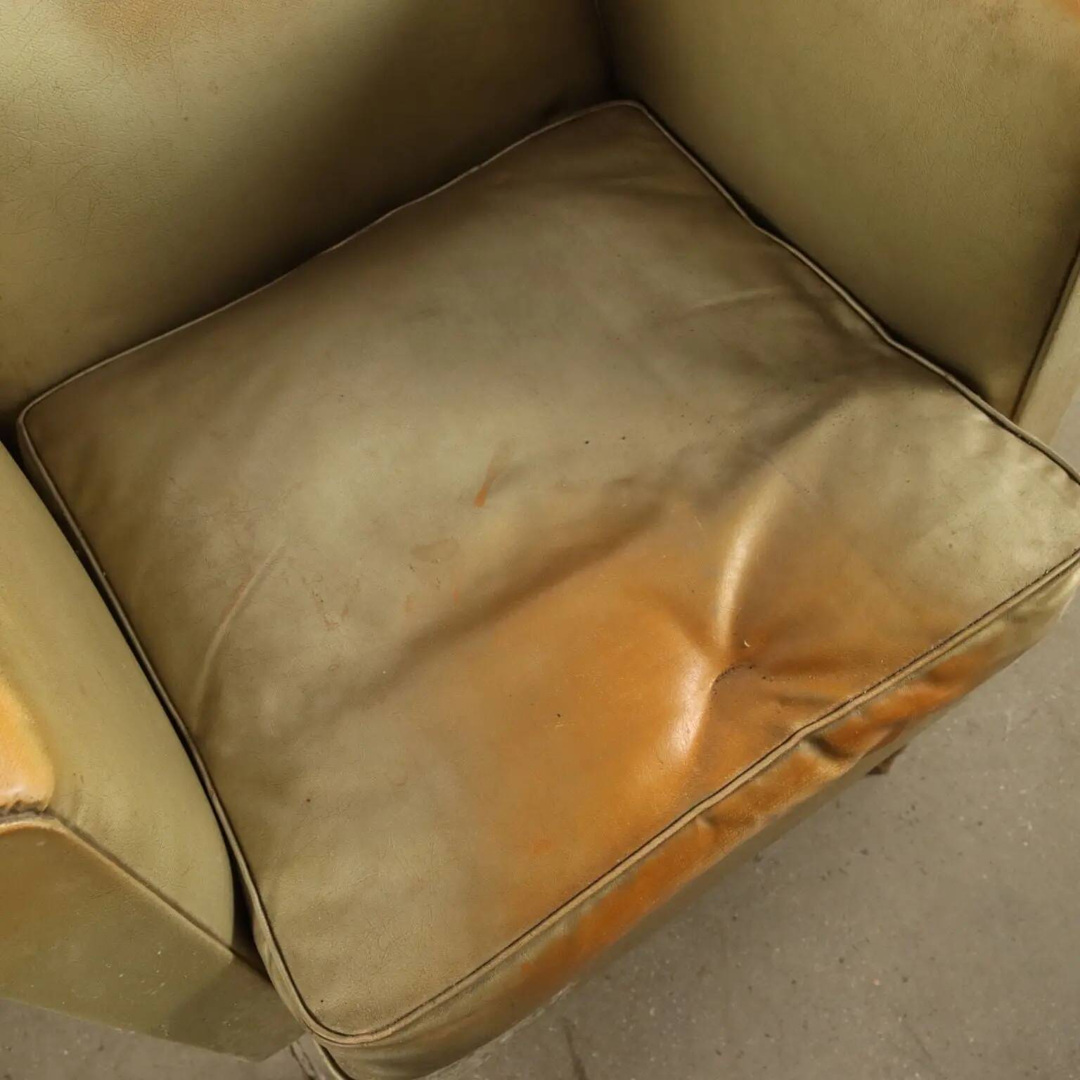 Pair of vintage armchairs from the 1950s in wood and faux leather, Argentina.