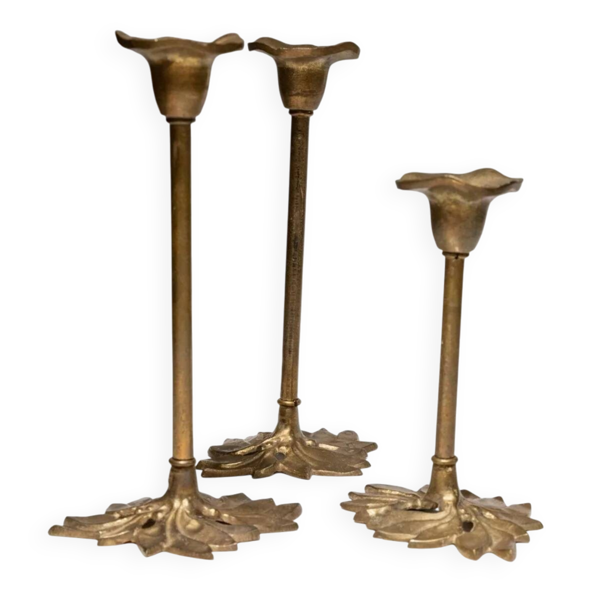 Set of 3 Doré Laiton Candle Holders – Art Nouveau Flower & Leaf Design, Italy, 1940s