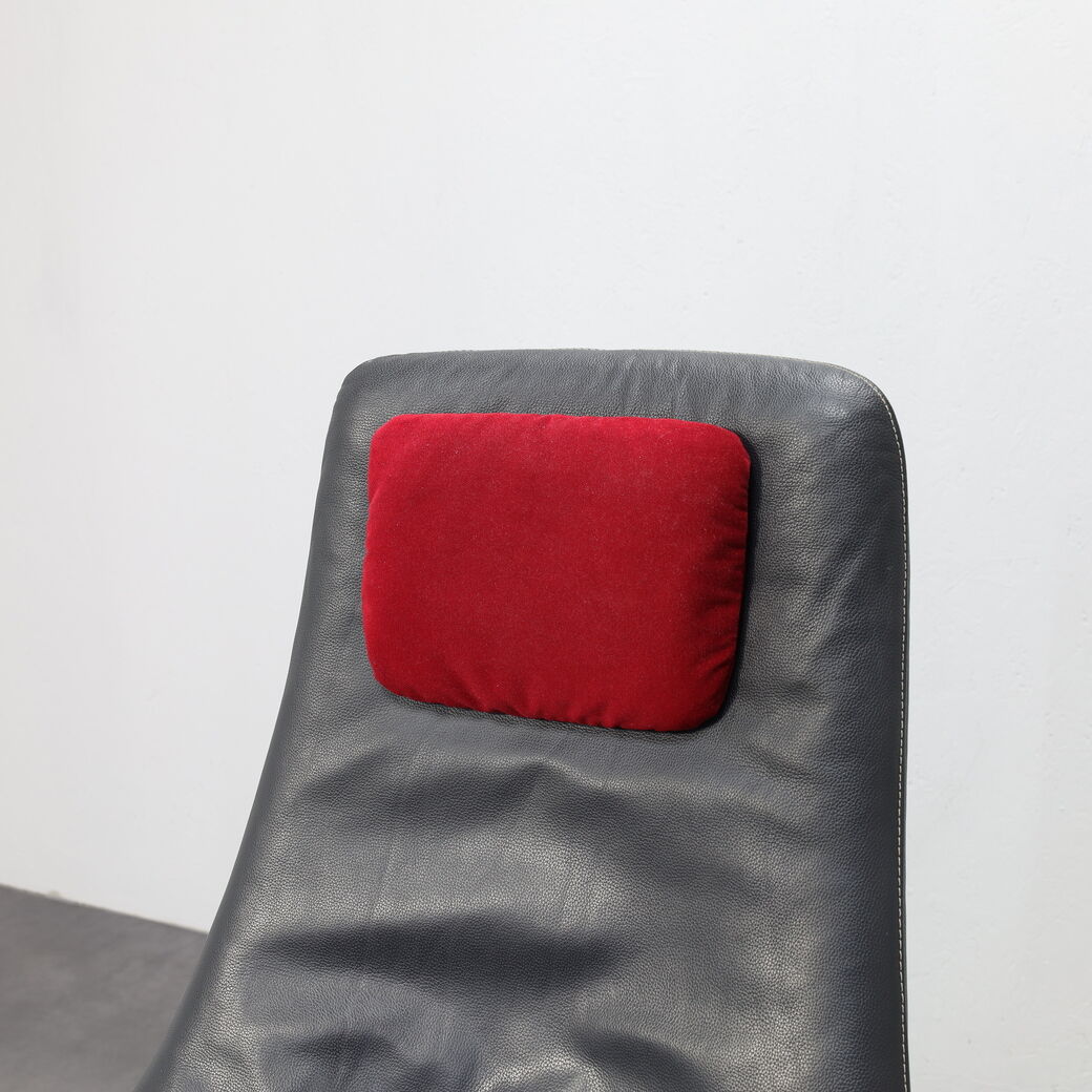 Lounge chair Dim Sum by Simon Pengelly for Montis, 2012