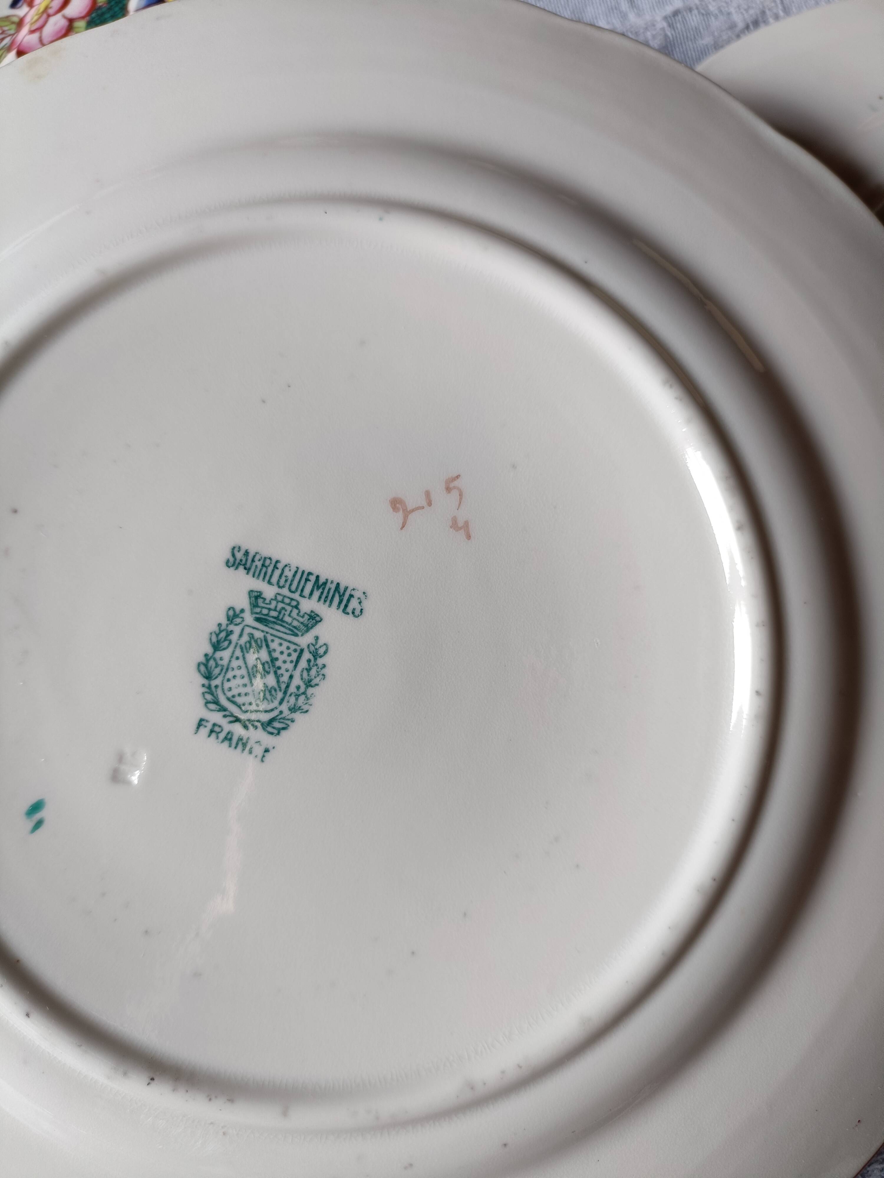 7 assiettes Sarreguemines Minton