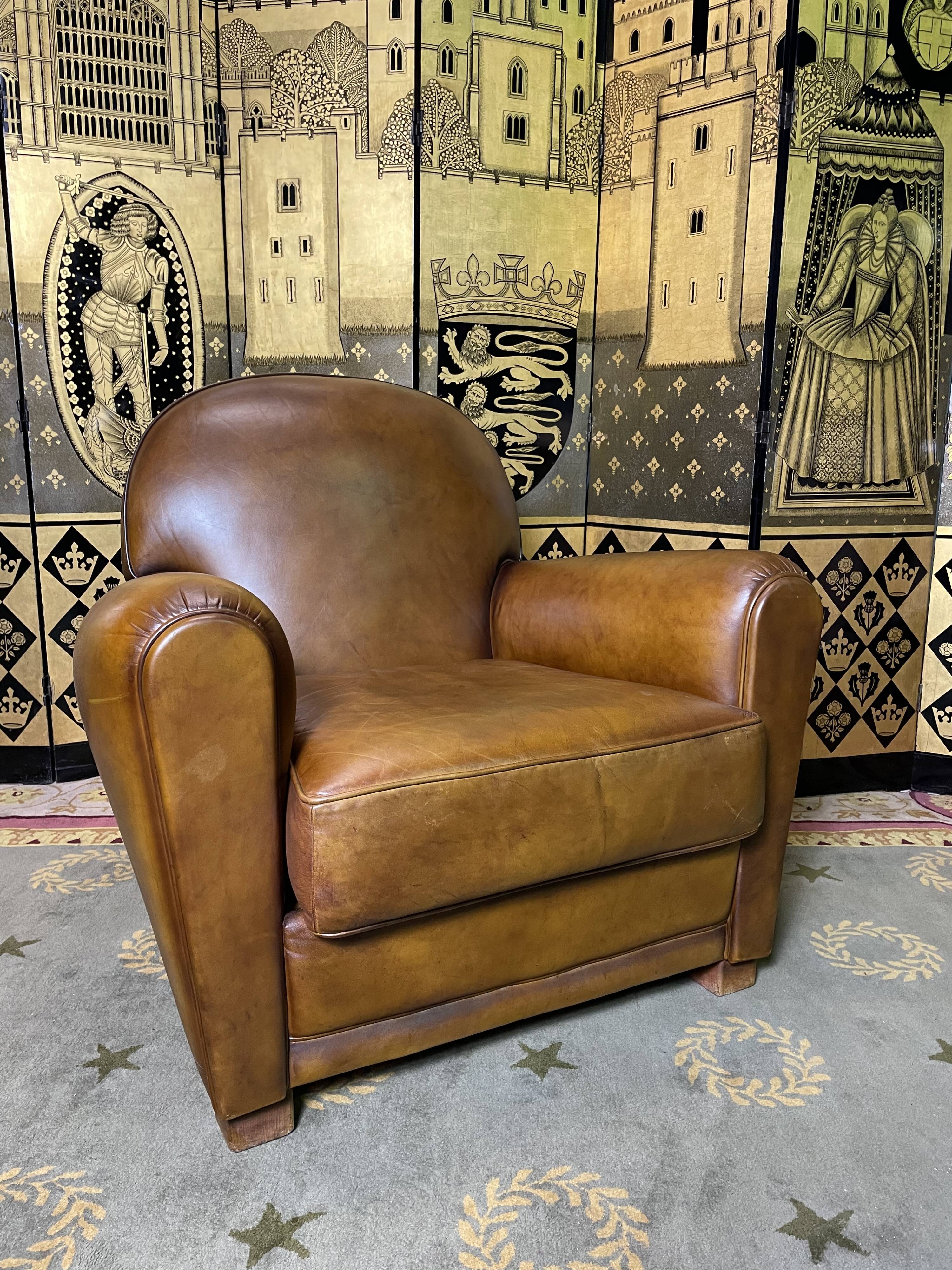 Club armchair in leather house grange