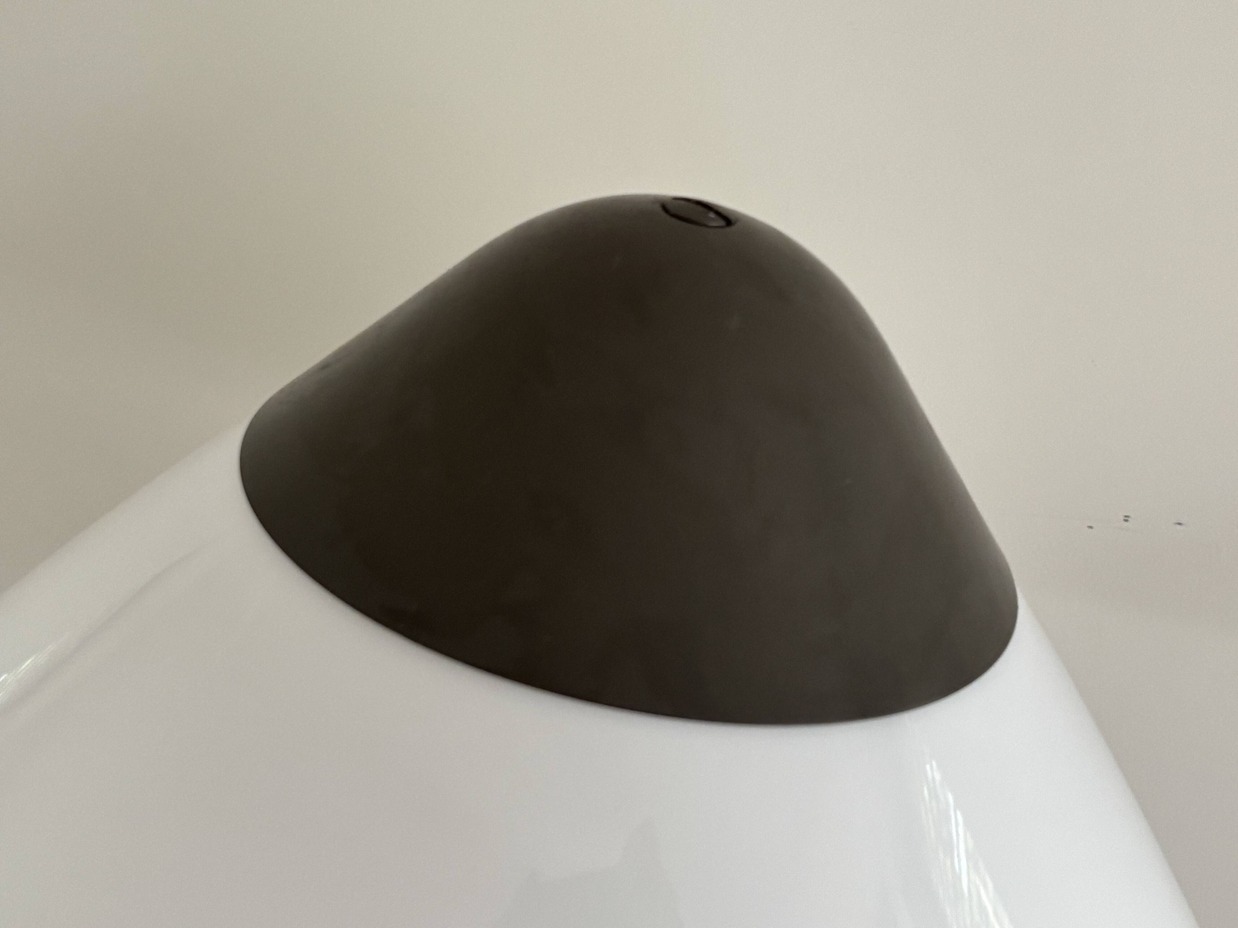 Vintage Opala table lamp Hans J. Wegner Louis Poulsen Design