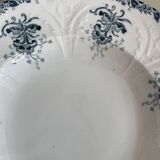 St Amand ironstone plate, Néva model