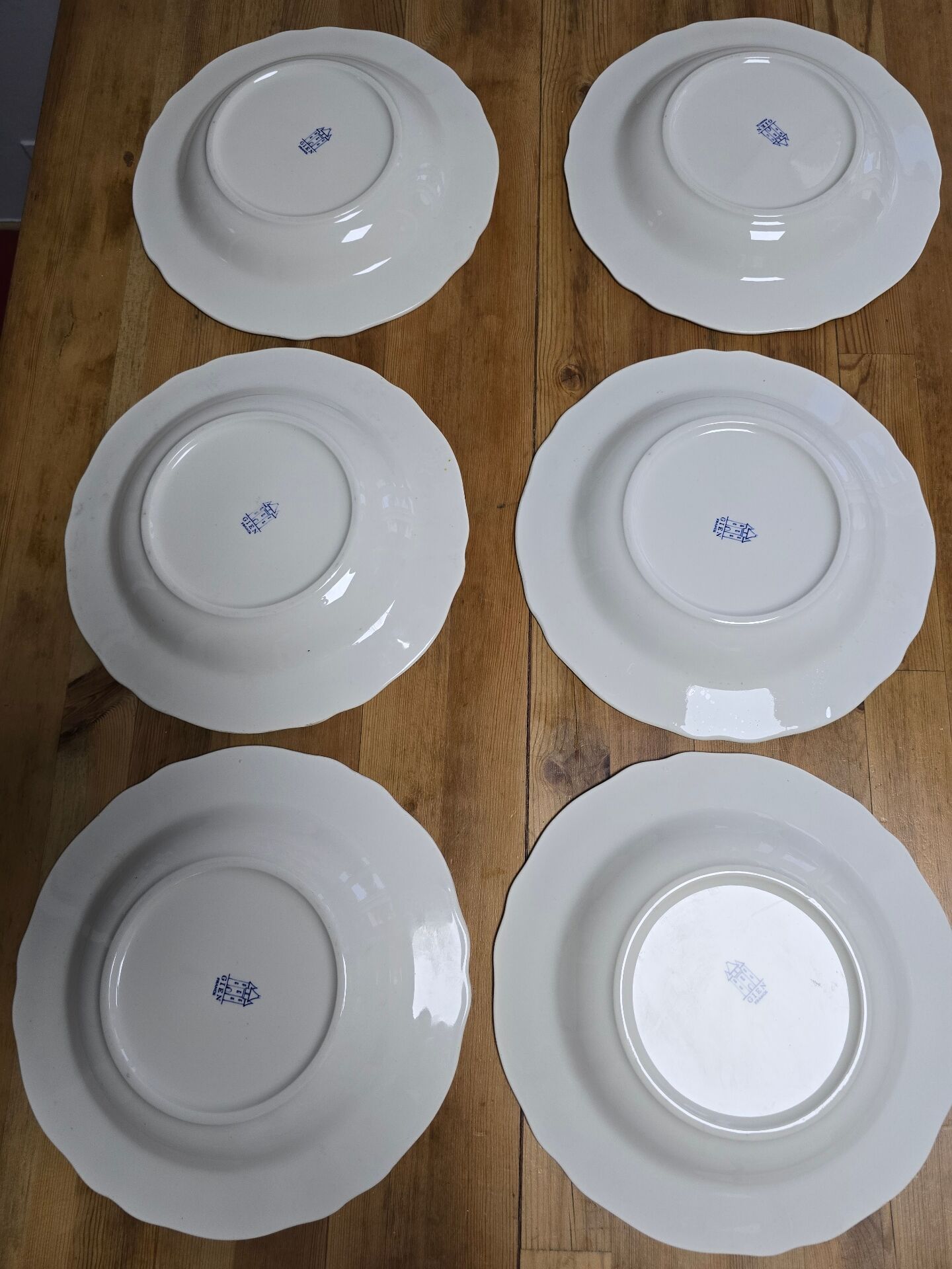 Lot of 6 deep plates Gien with blue patterns in perfect condition.