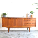 Teak row by Jentique * 168 cm