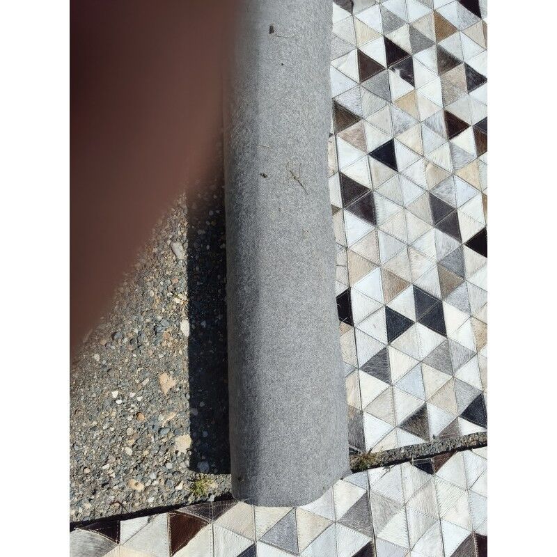 2 tapis chèvre