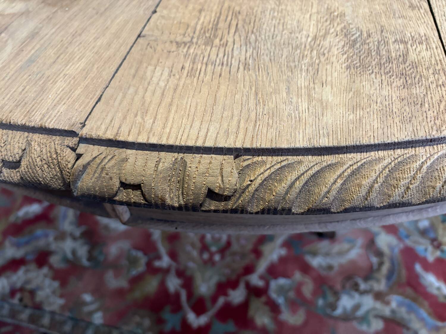 Napoléon III aero gummed oval table