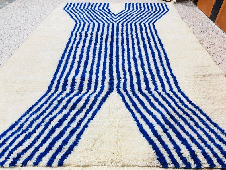 Traditional handmade Azilal rug 250cmx150cm