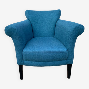 Contemporary armchair