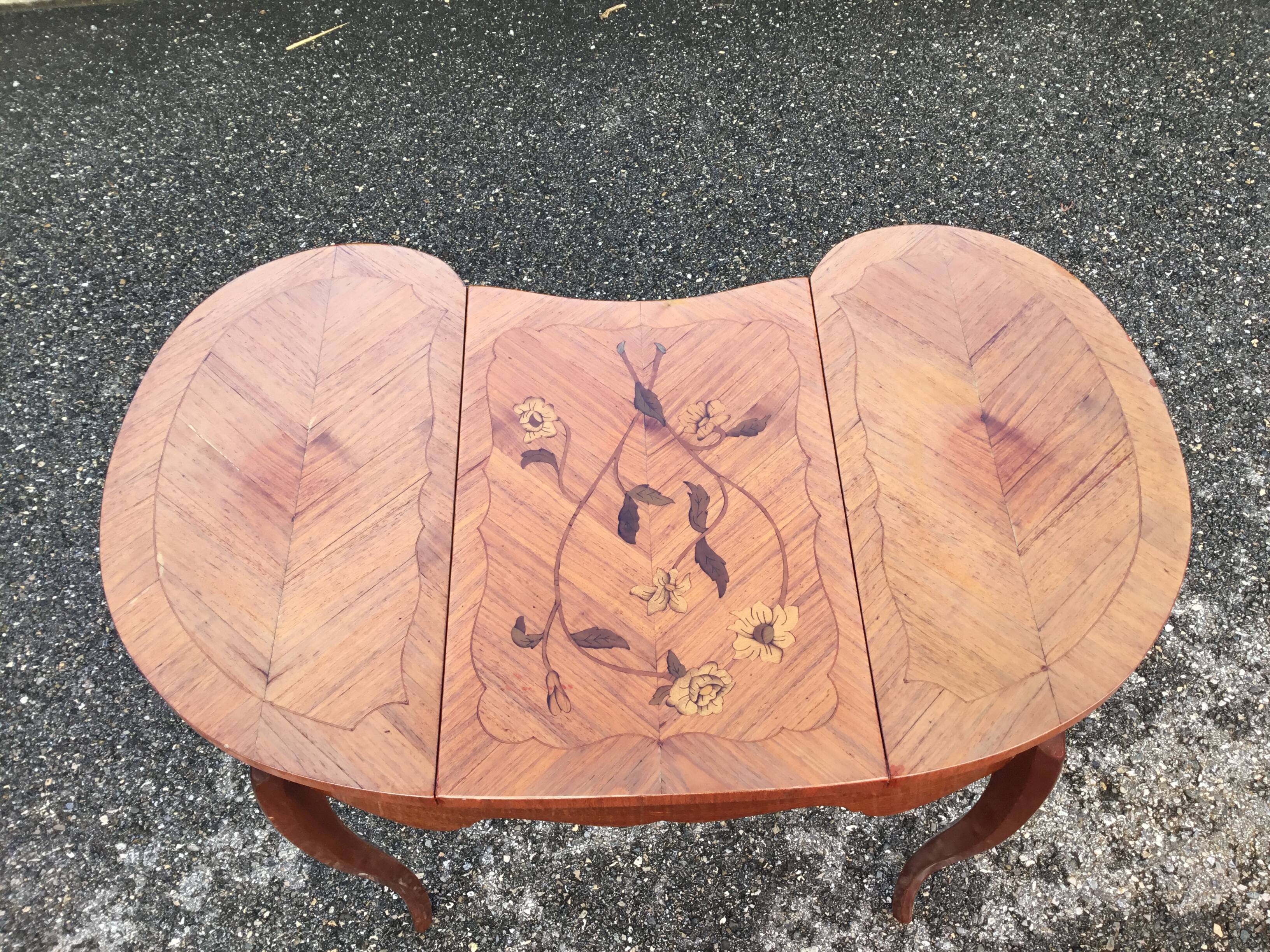 Dressing table marking rosewood