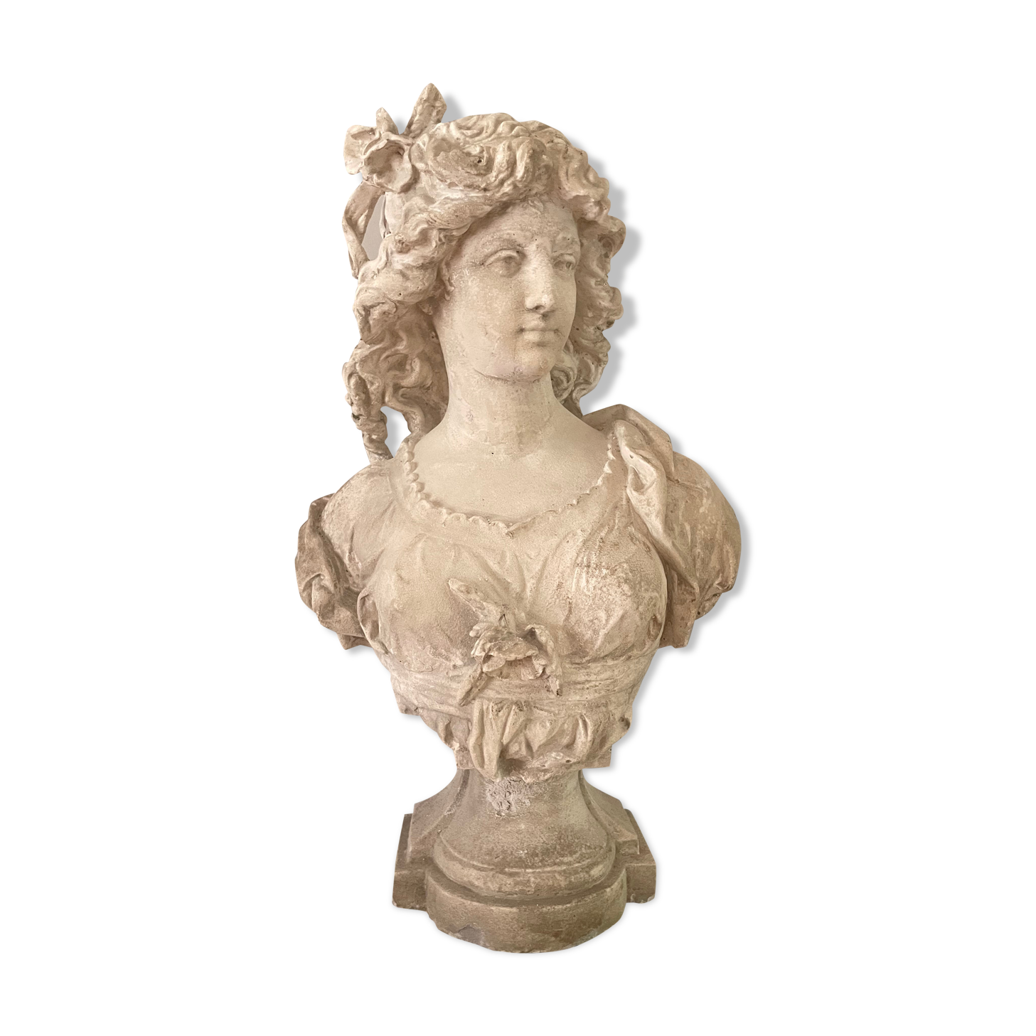 Bust of a woman H 68