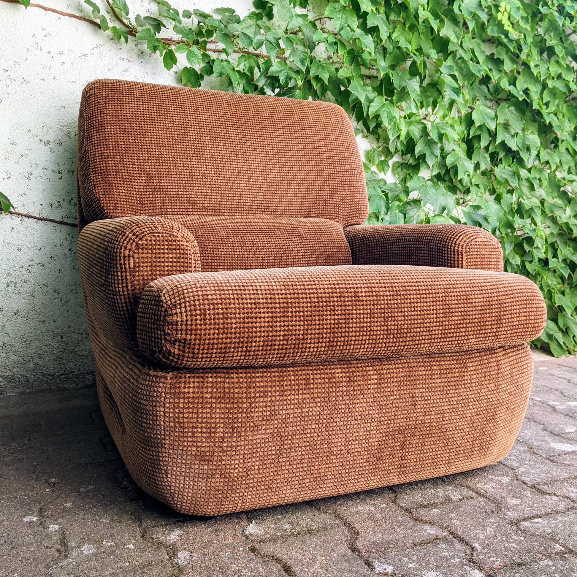 Corduroy armchair 70s