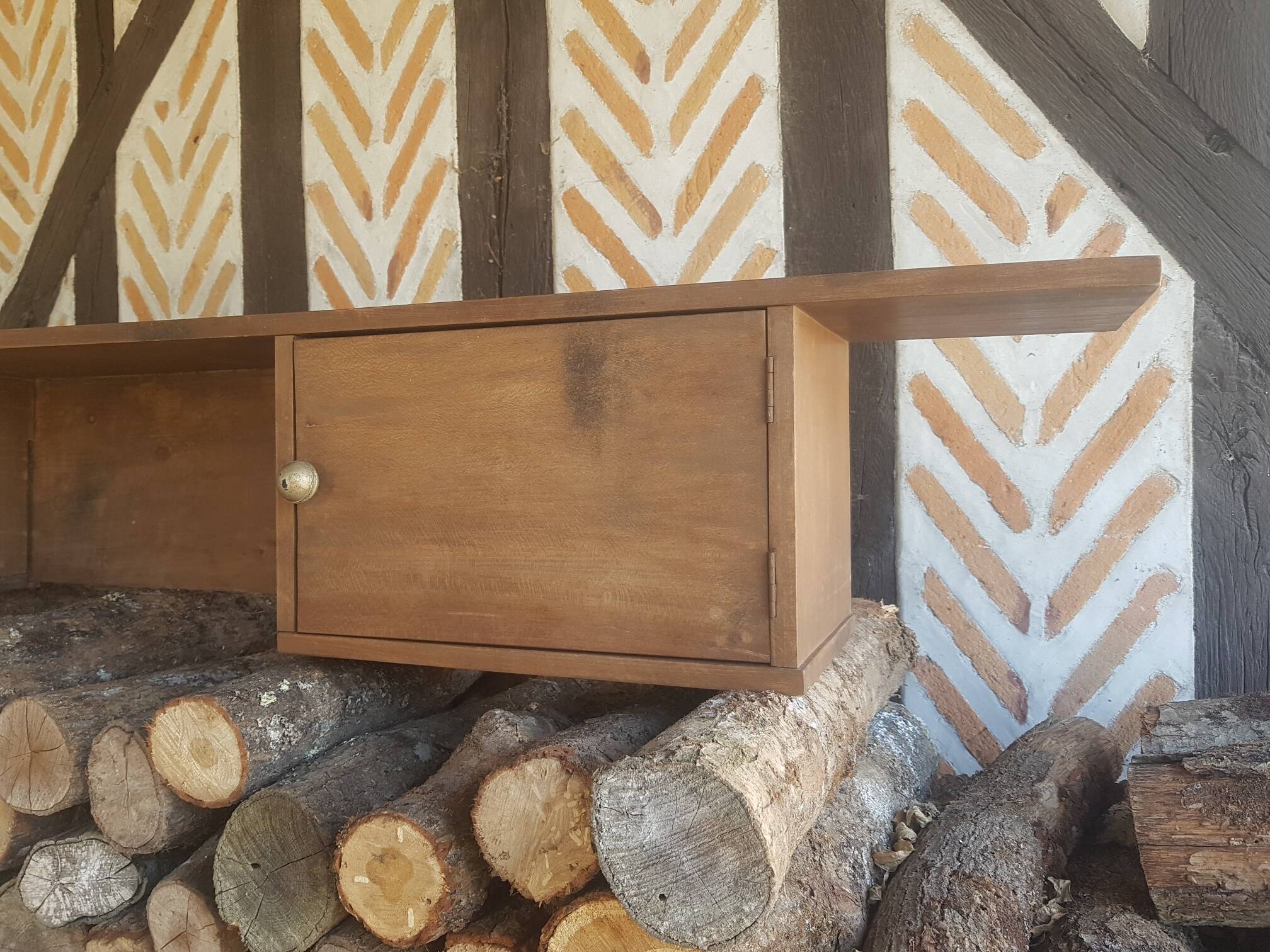 Etagère bibliothèque murale cosy