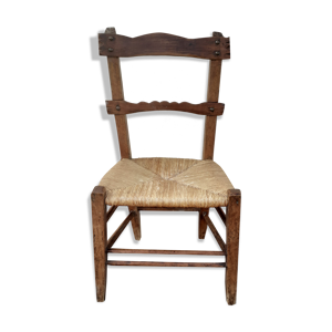 chaise d'enfant paillée