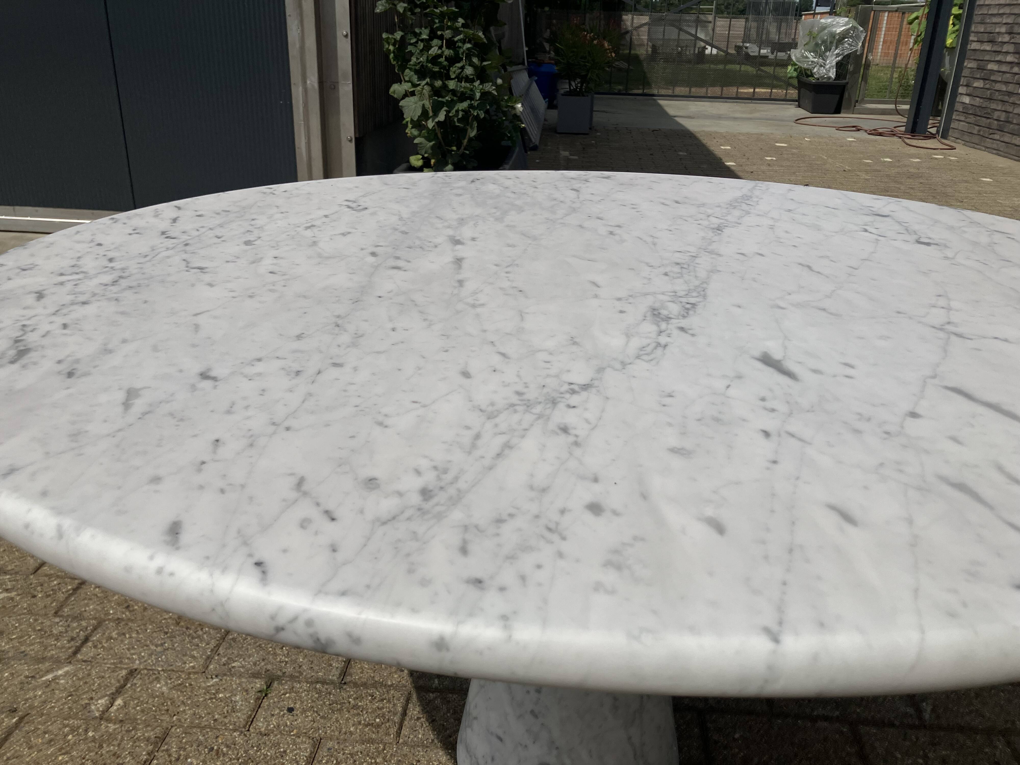 Angelo Mangiarotti M1 eettafel Skipper Carrara marmer 130cm