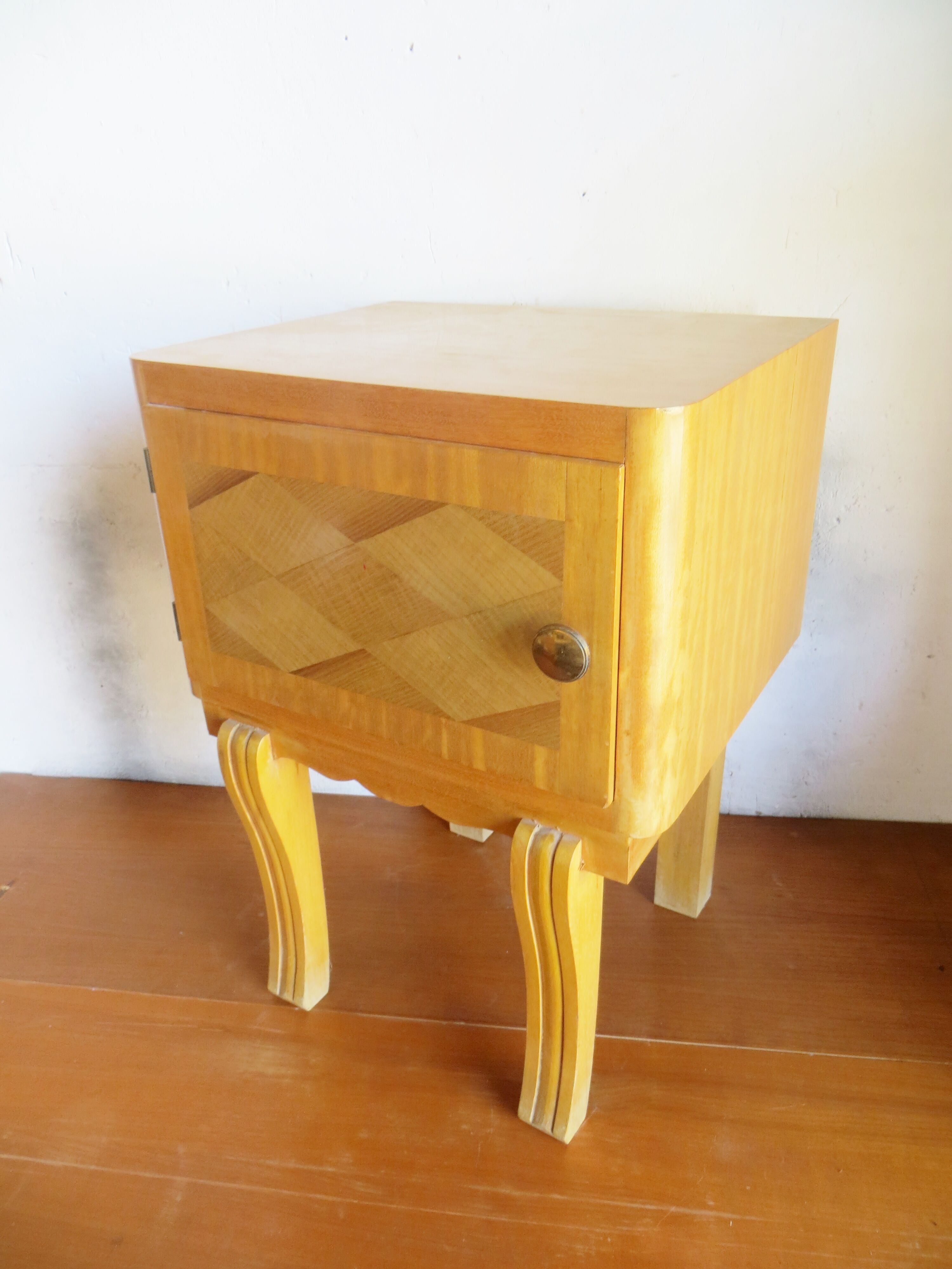 Art deco 40s bedside table