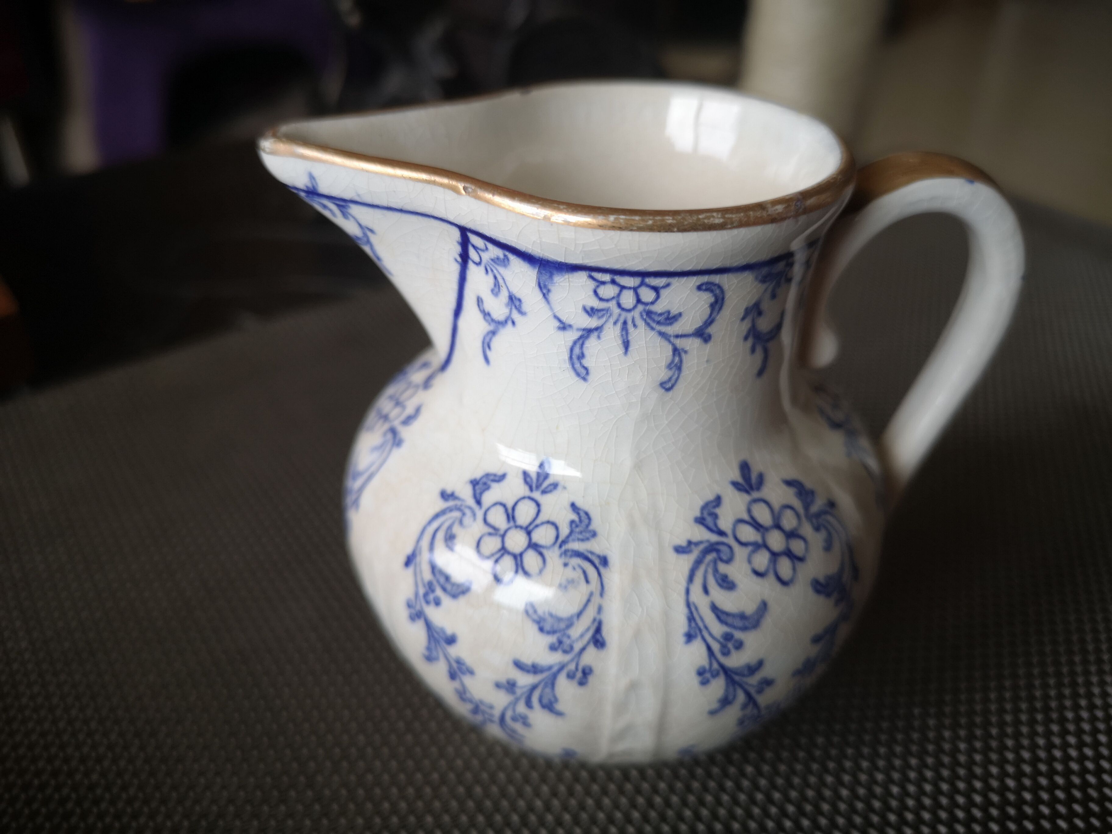 Keller and Guerin Lunéville milk pot - Early 20th century