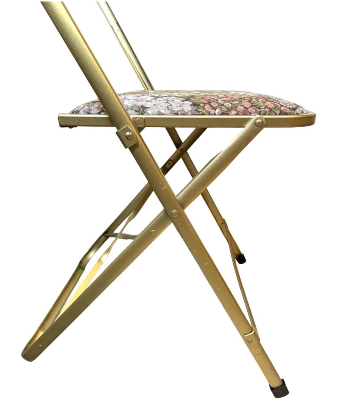 Folding chairs with floral pattern