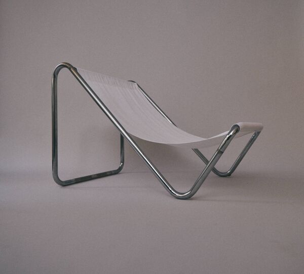 Fauteuil minimaliste vintage