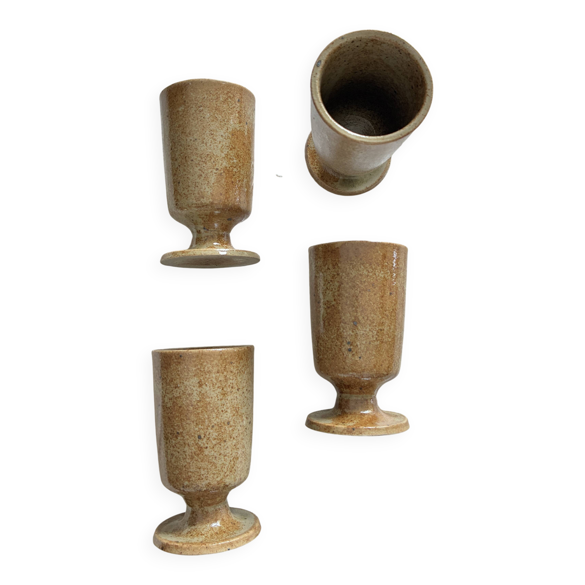 Set of 4 stoneware mugs