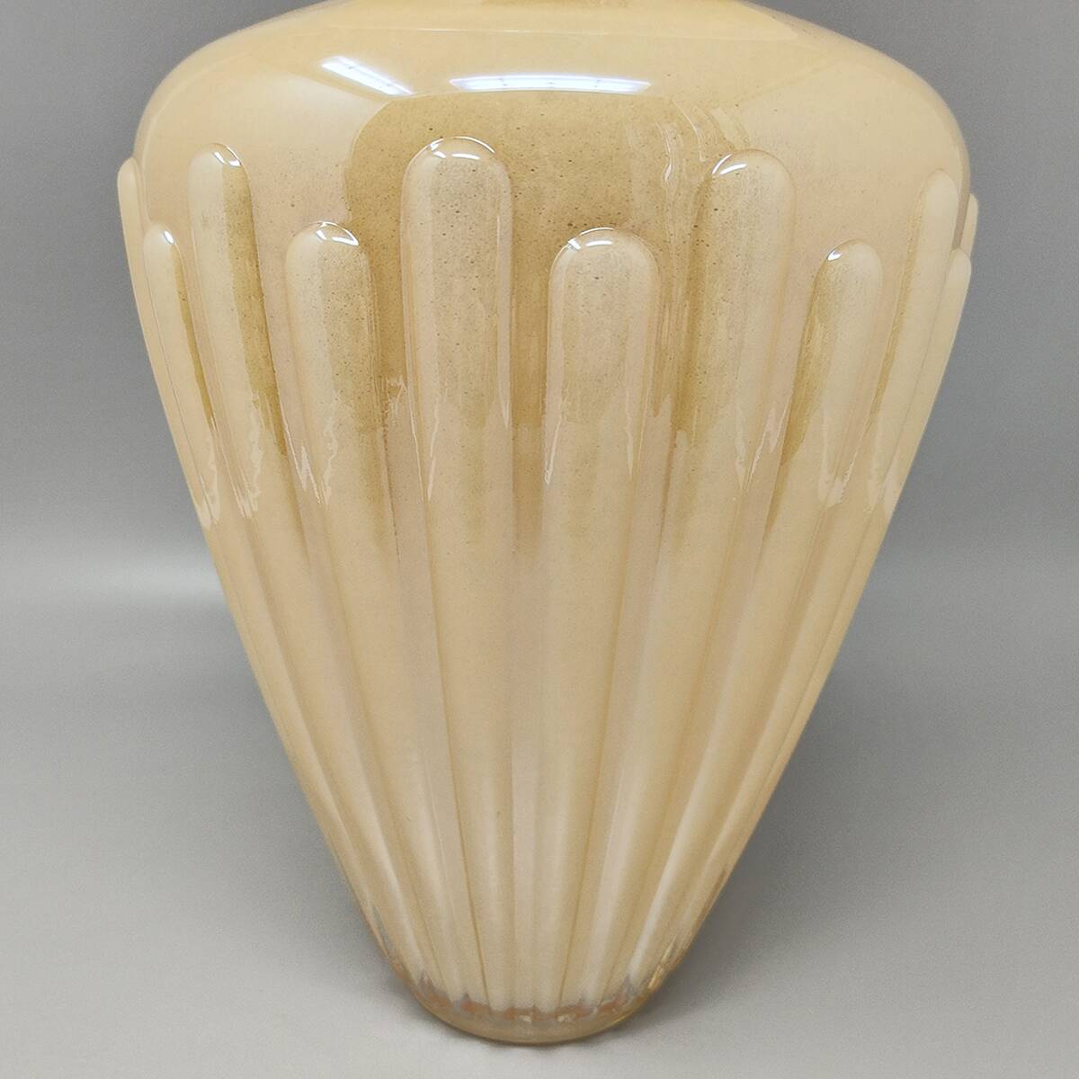 1960s Astonishing Beige Vase by Michielotto. Made in Italy