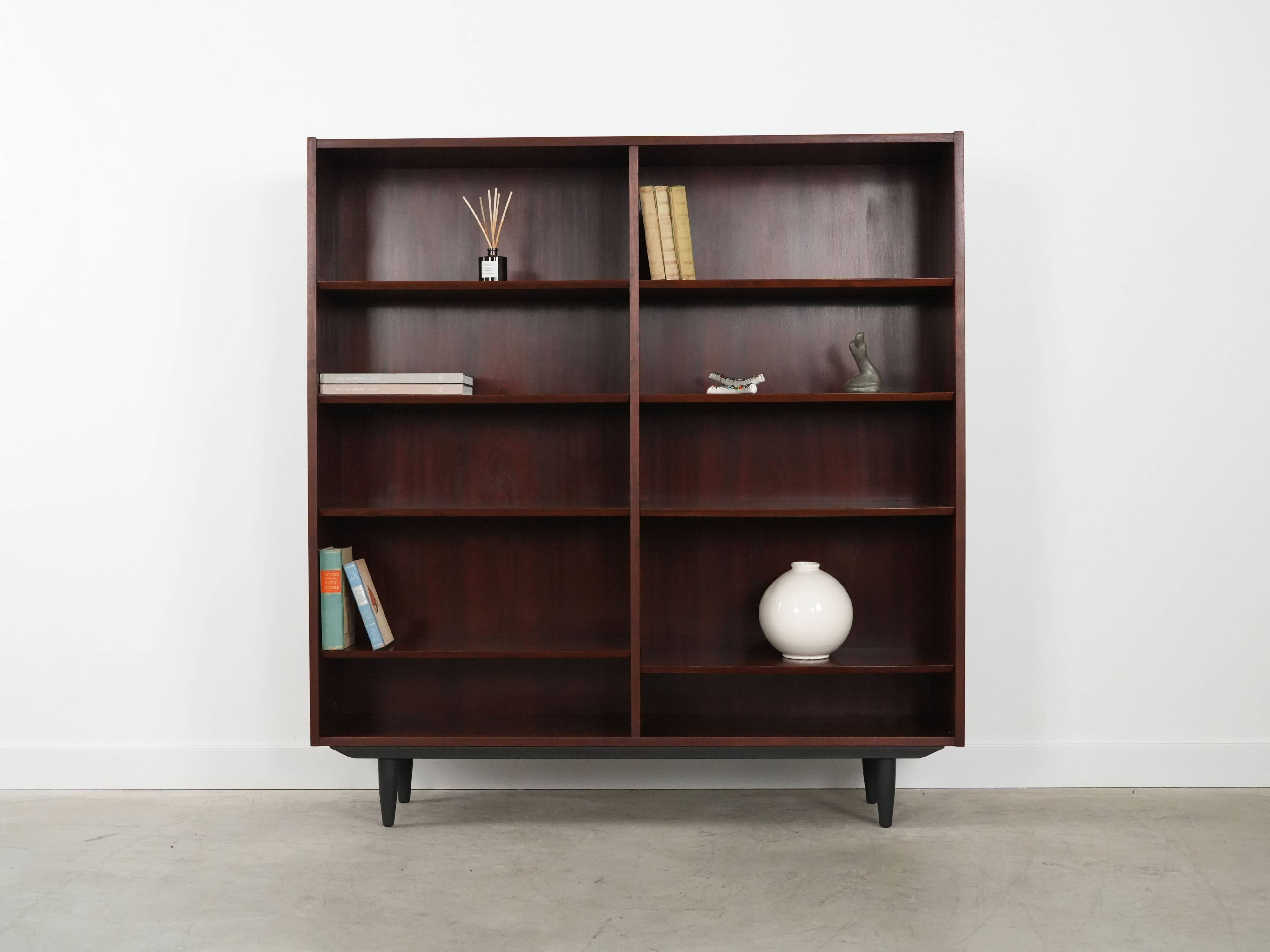 Danish mahogany library by Carlo Jensen for Hundevad, 1970s.