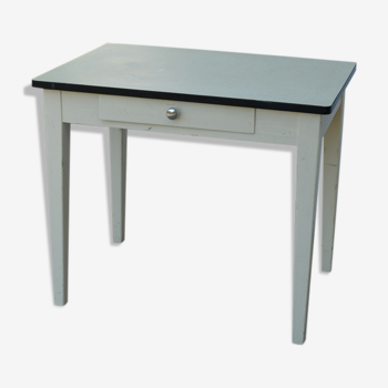 Table de ferme, plateau formica