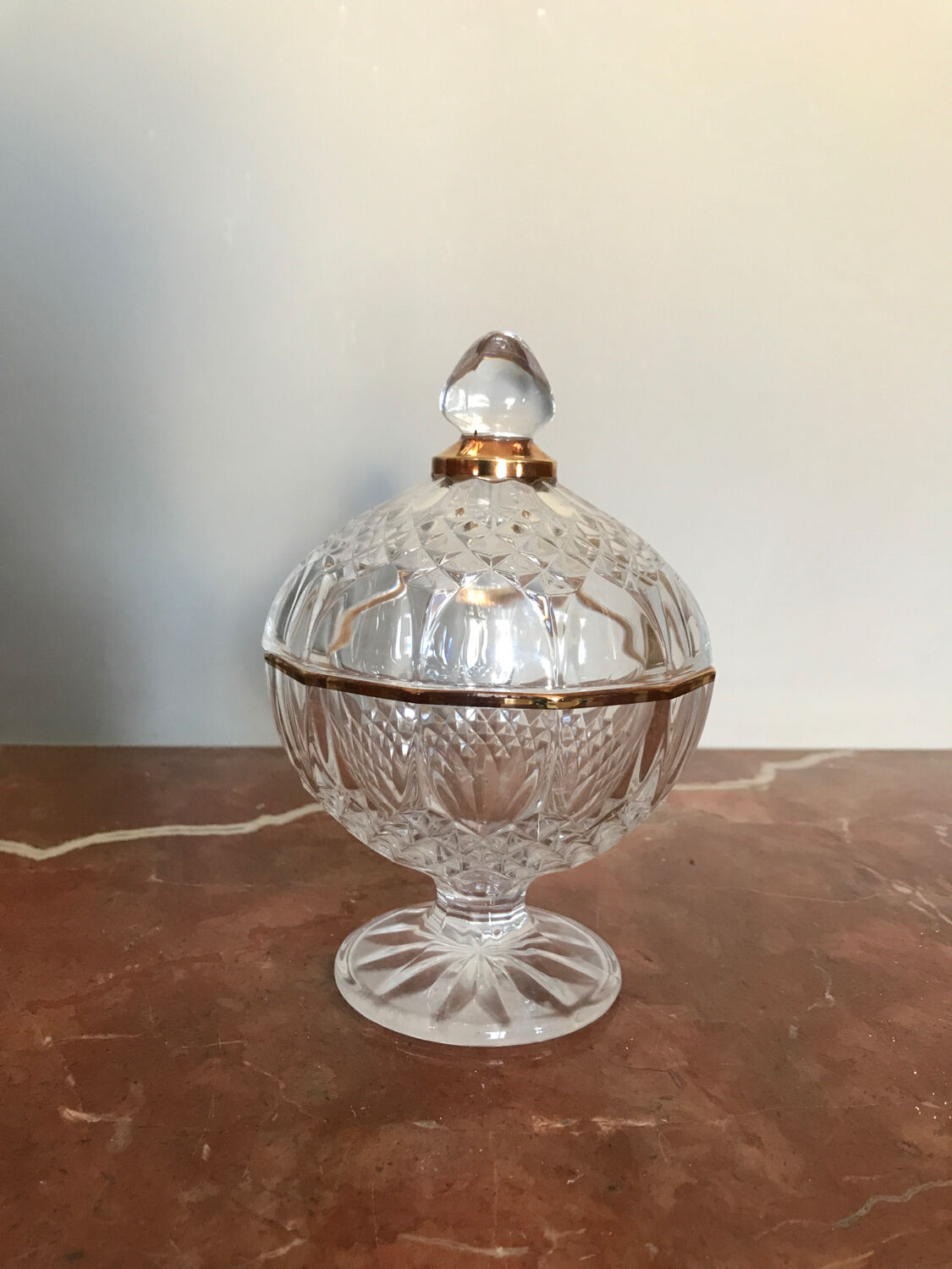 Arques crystal bonbonnière