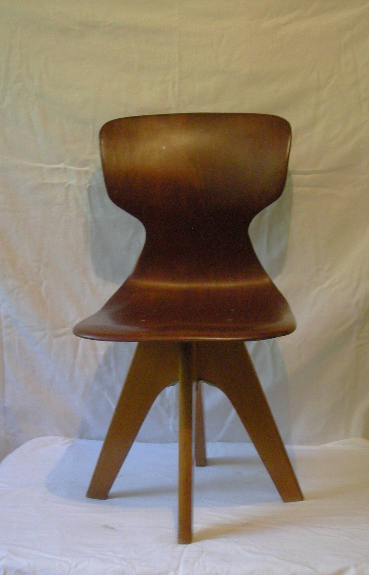 Pagholz Flötotto chair - children's chair from the 60s