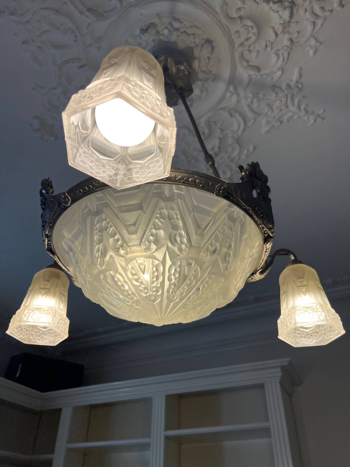 Art Deco glass foot chandelier