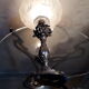 Lampe style bronze patiné et son verre opaque façon givré 22x35