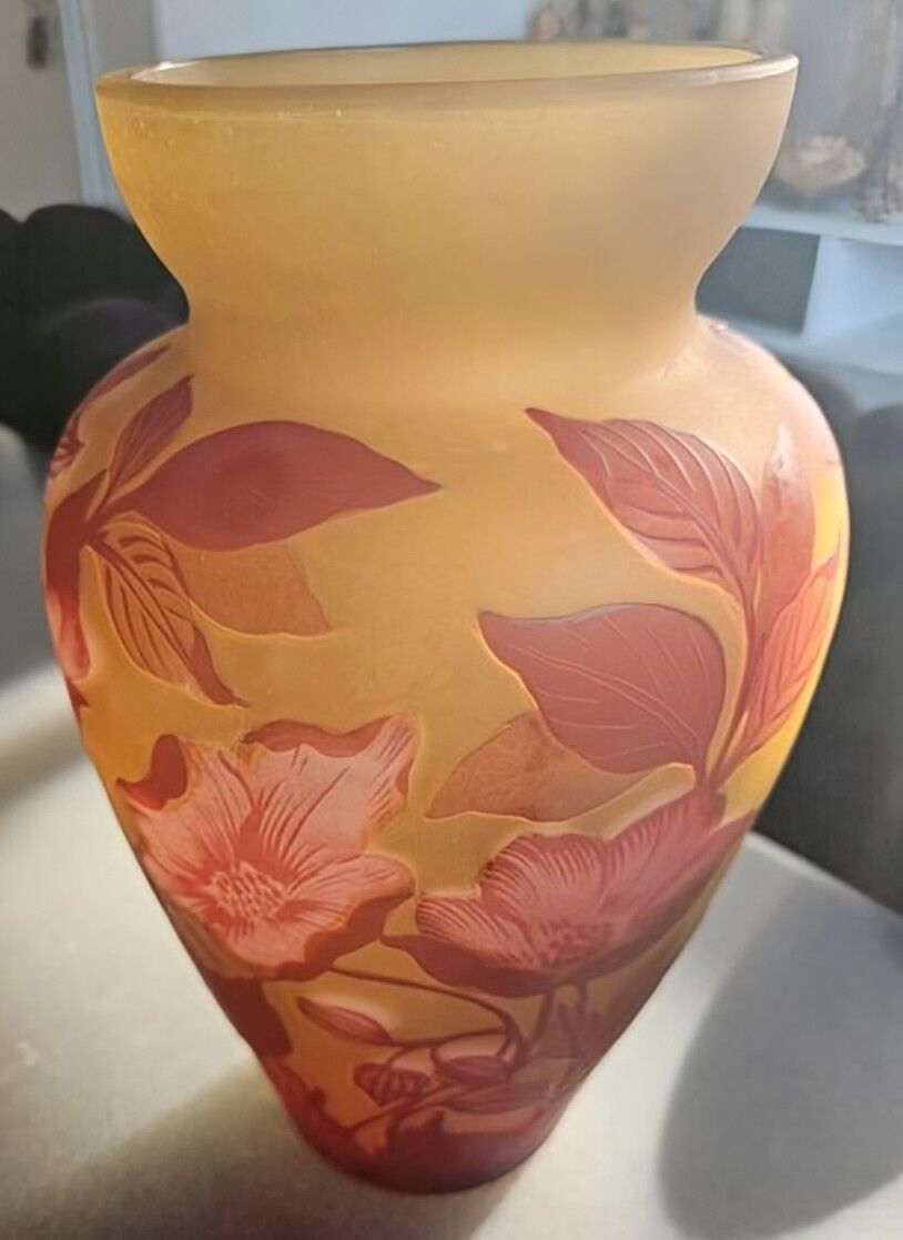 Art Nouveau vase by Émile Gallé - Cameo glass with yellow and pink floral design.