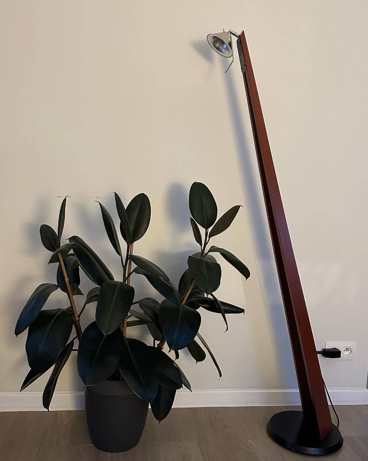 “Epilog” floor lamp designer Tord Bjorklund vintage IKEA 1993