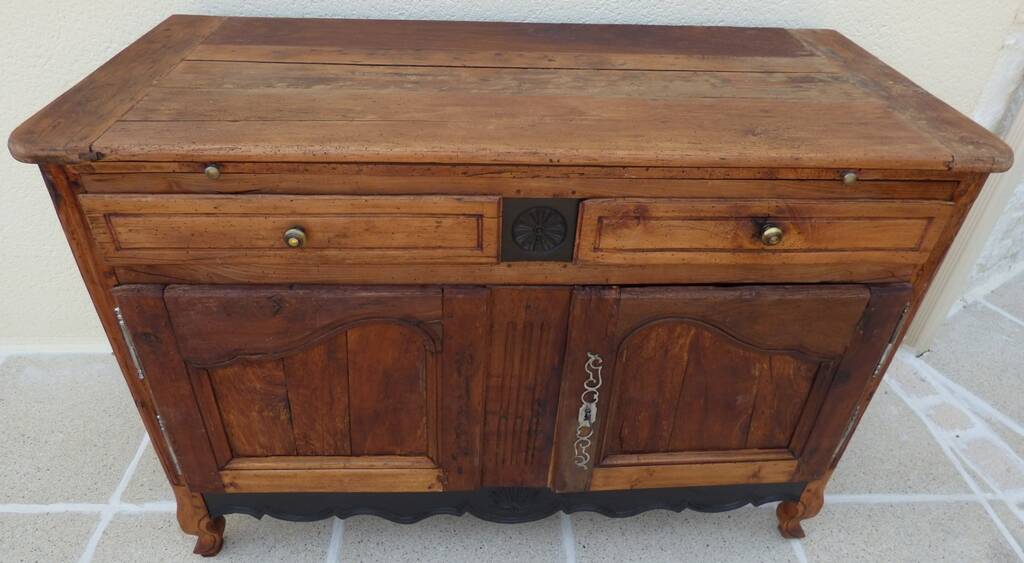 Antique sideboard from the end of the 19th century, 2 doors, 2 drawers, shelf in its patina