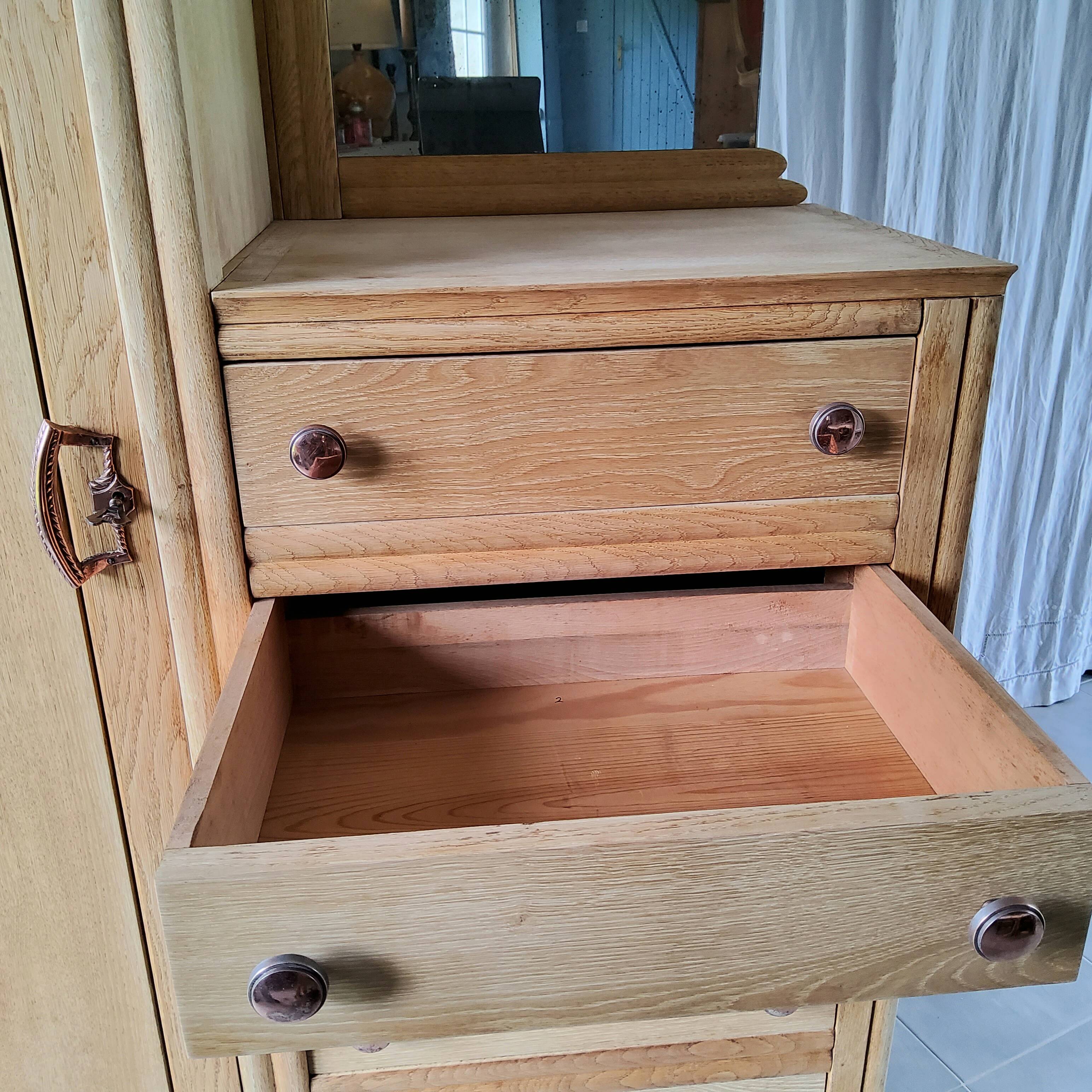 Asymmetrical wardrobe, 50s